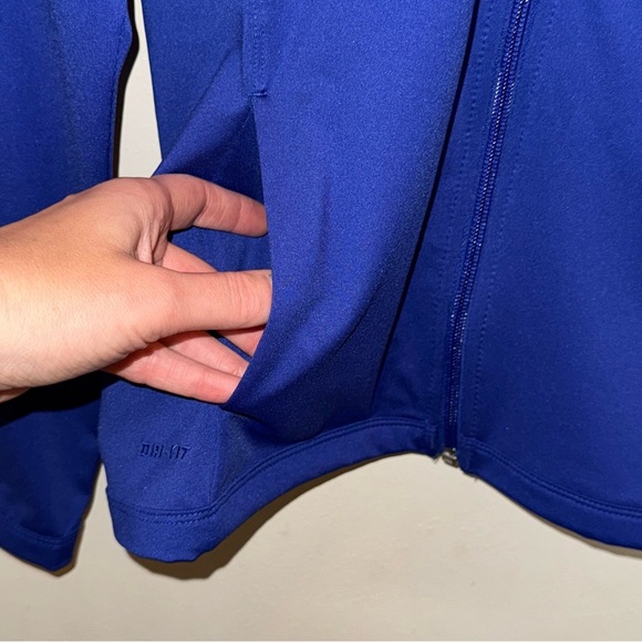 Nike Dri-Fit Blue Zip Up Lightweight Jacket Women’s Size Small - Picture 4 of 10